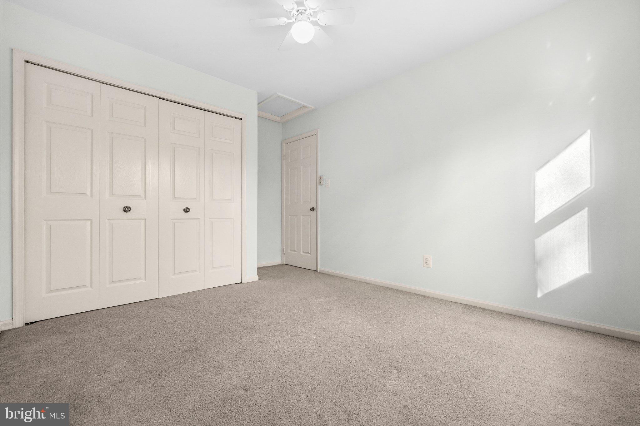 7118 Counter Place Burke, VA 22015 - Photo 33 of 53 Bright and airy blank canvas room.