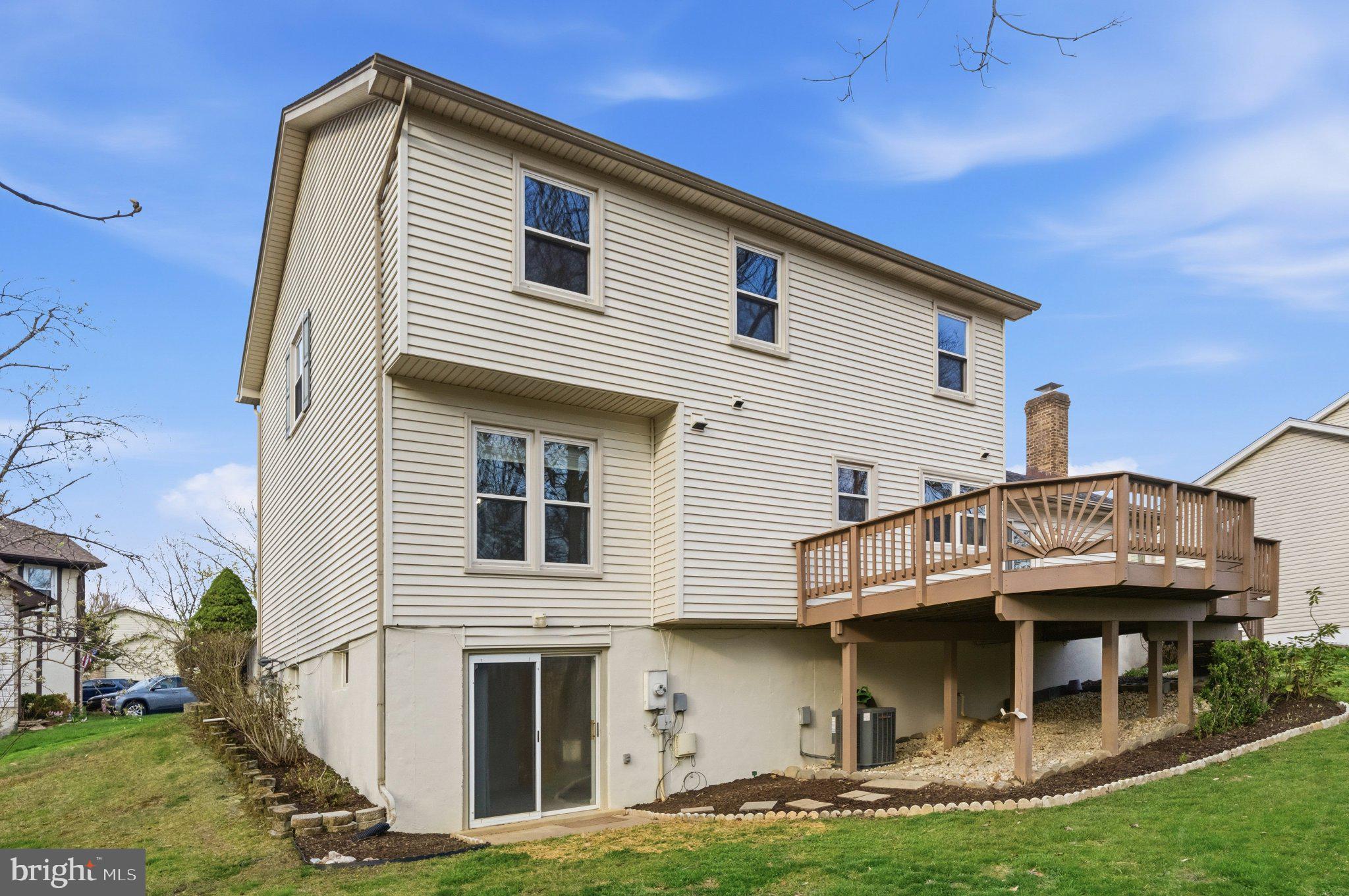 7118 Counter Place Burke, VA 22015 - Photo 48 of 53 Charming home with inviting deck space.