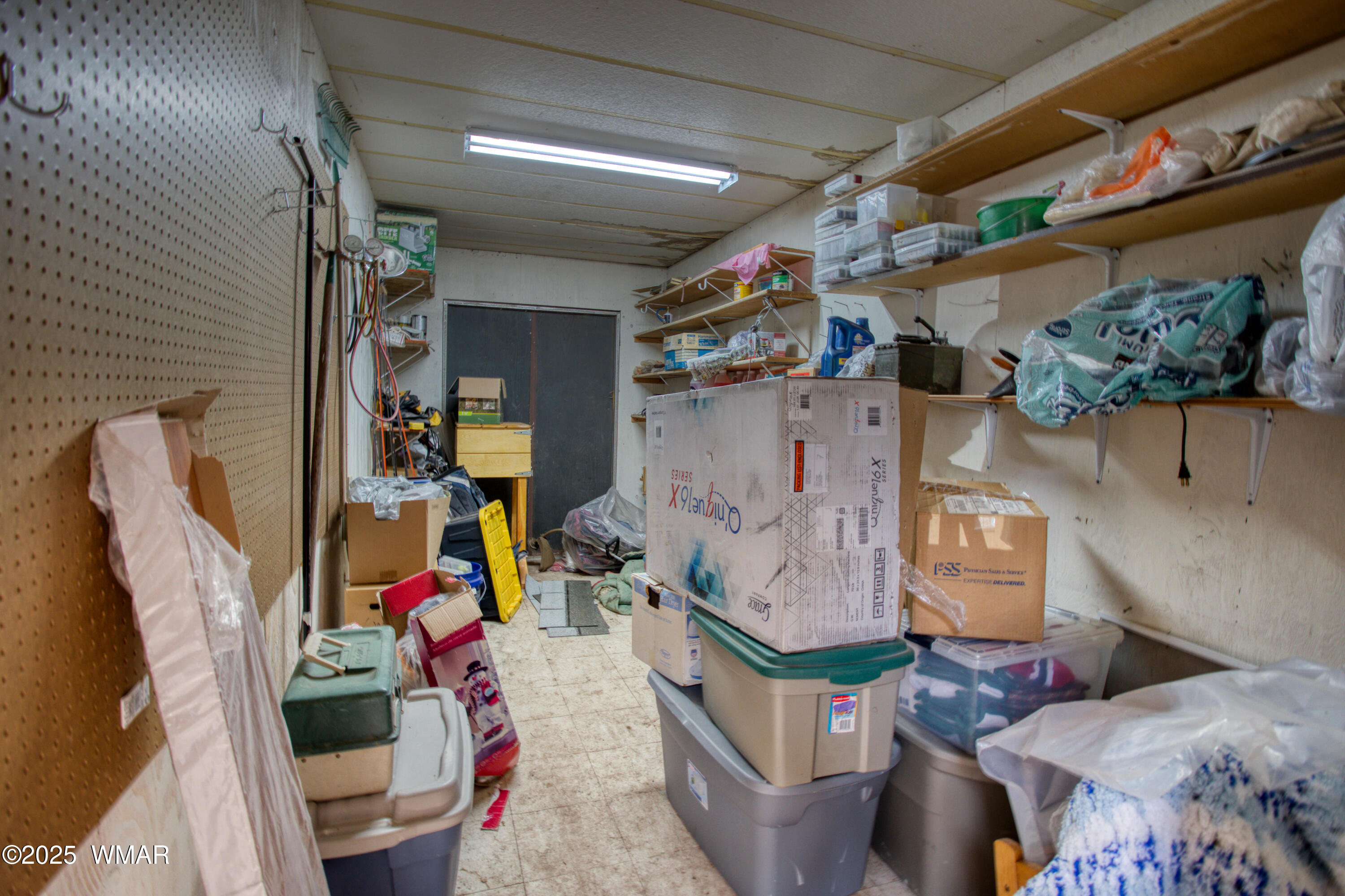 125 County Rd N3077 Show Low, AZ 85901 - Photo 40 of 70 38 GARAGE