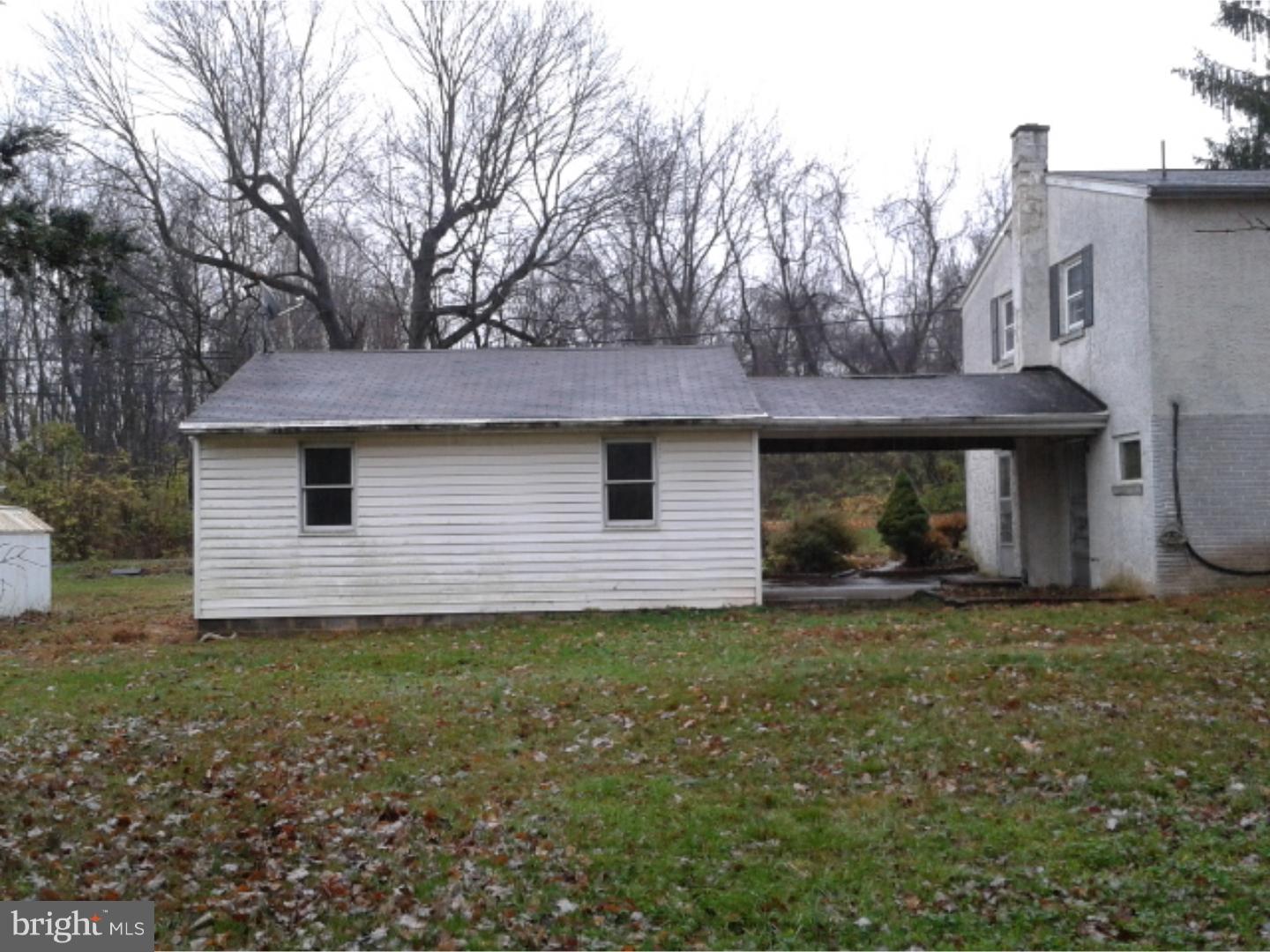 42 Anderson Road Pottstown, PA 19465 - Photo 4 of 23