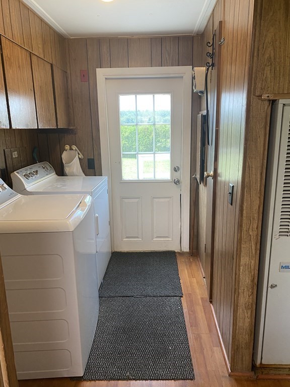 1039 Main Street Acushnet, MA 02743 - Photo 11 of 22 a utility room with a window dryer and washer