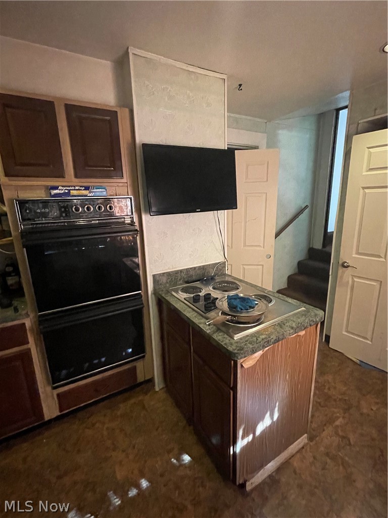 8611 Harkness Road Cleveland, OH 44106 - Photo 15 of 28 Gallery Image 15