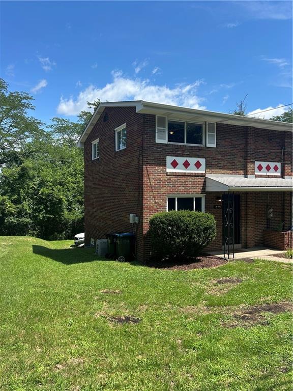 573 Cumberland Road Pittsburgh, PA 15237 - Photo 1 of 30 All brick townhome by McCandless shops and UPMC