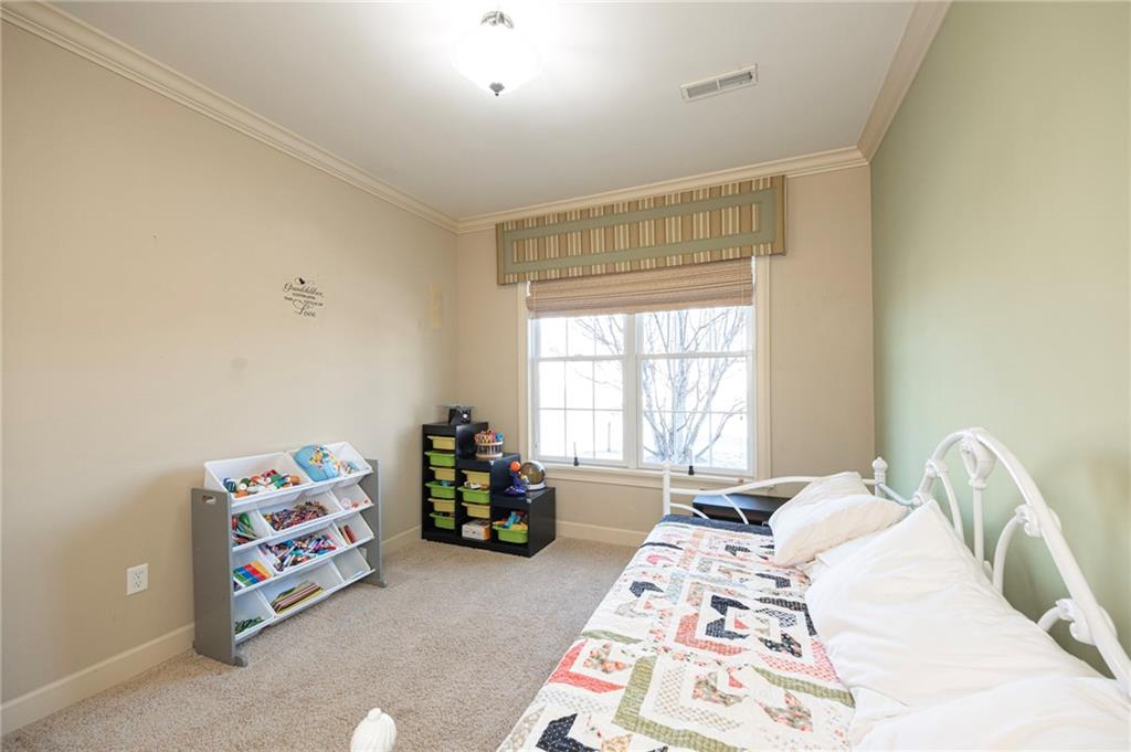 408 Independence Lane, Unit 211 Freedom, PA 15042 - Photo 18 of 28