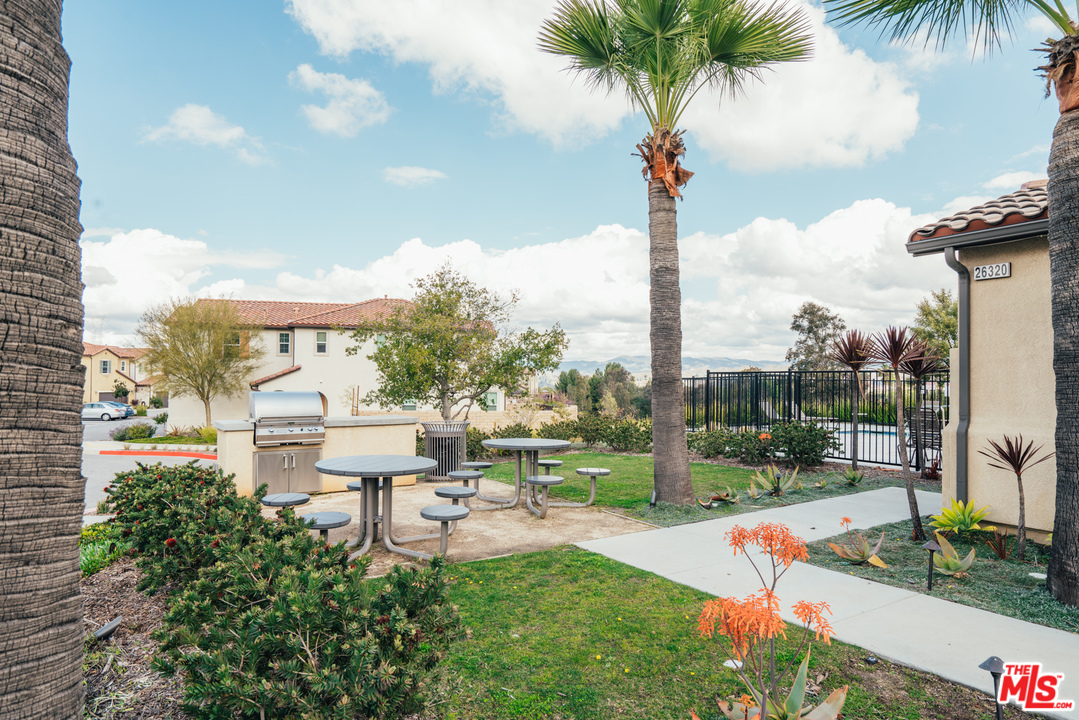 26370 Piazza Di Sarro Newhall, CA 91321 - Photo 35 of 35