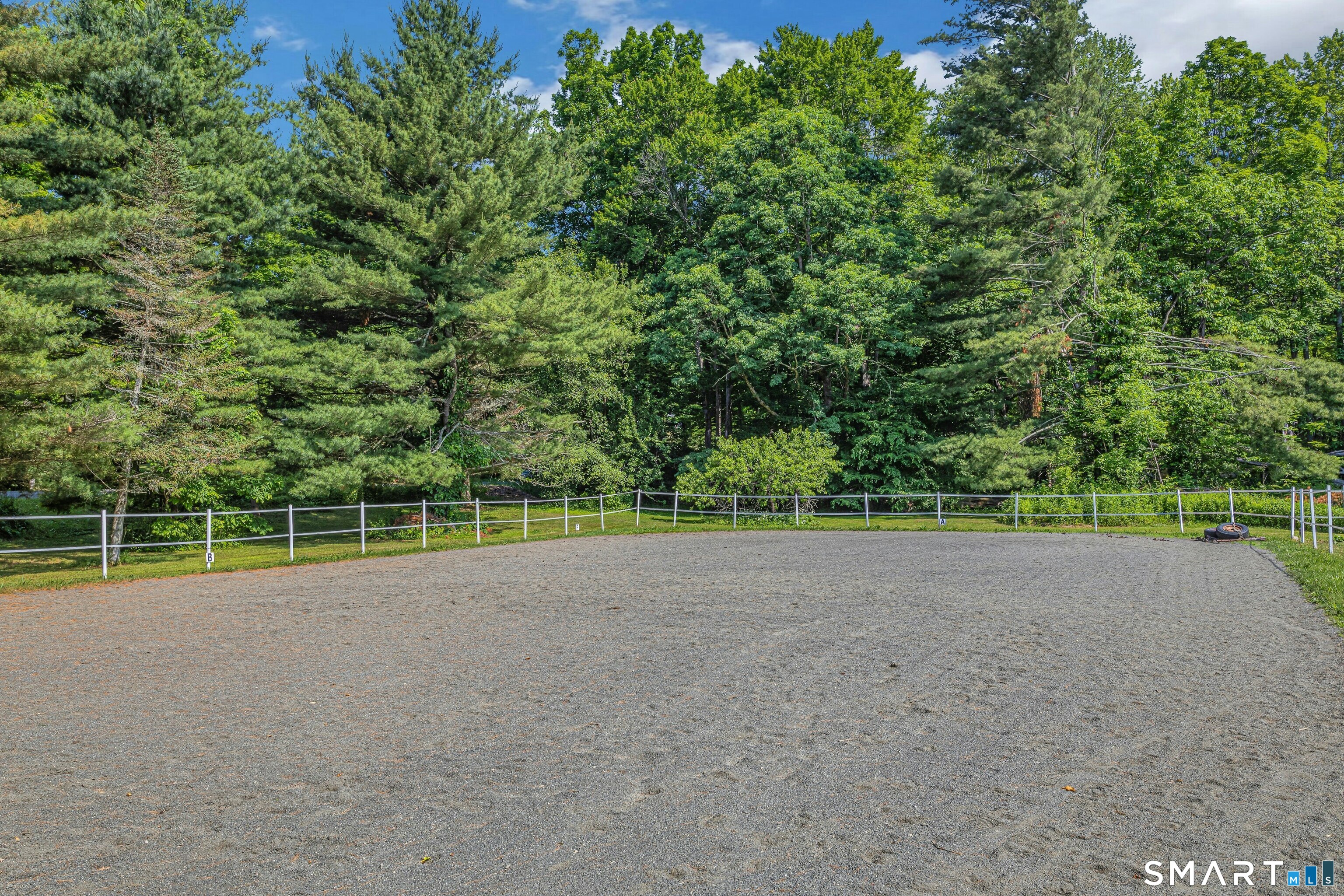 92 Minortown Road Woodbury, CT 06798 - Photo 26 of 33