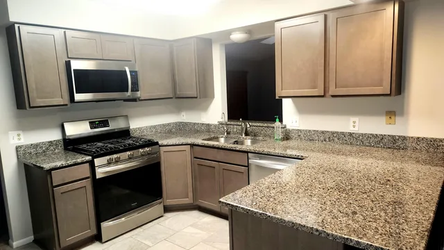 $595,000 | 1660 Pond Shore Drive, Ann Arbor, MI 48108