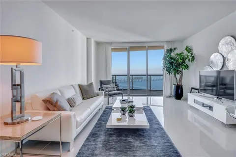 $380,000 | 3000 Oasis Grand Boulevard, Unit 3005, Fort Myers, FL 33916