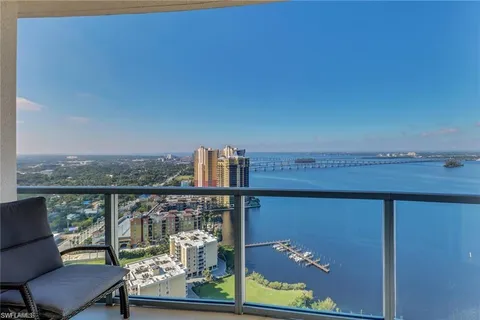 $380,000 | 3000 Oasis Grand Boulevard, Unit 3005, Fort Myers, FL 33916