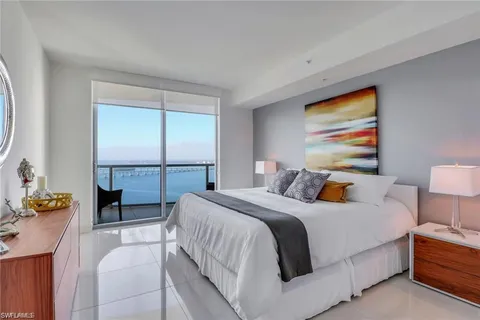 $380,000 | 3000 Oasis Grand Boulevard, Unit 3005, Fort Myers, FL 33916