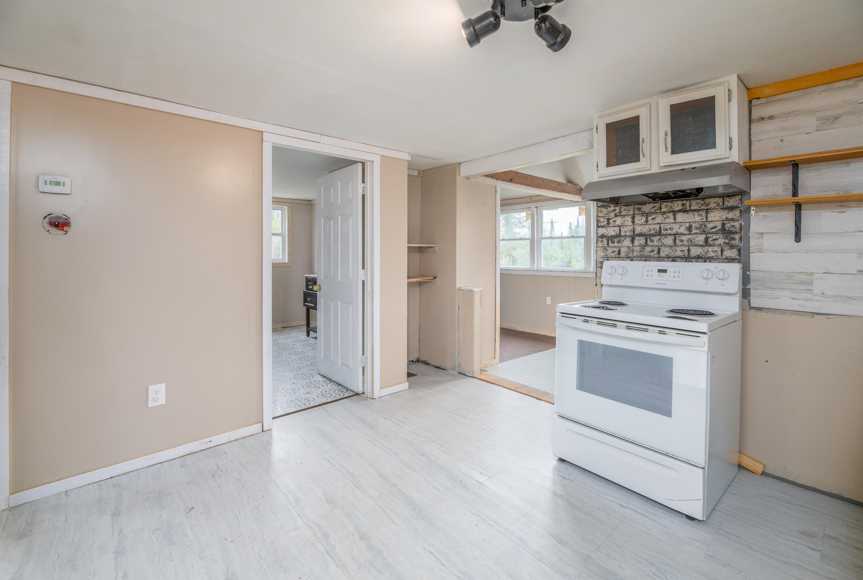 204 White School House Road Madison, ME 04950 - Photo 17 of 32 I6