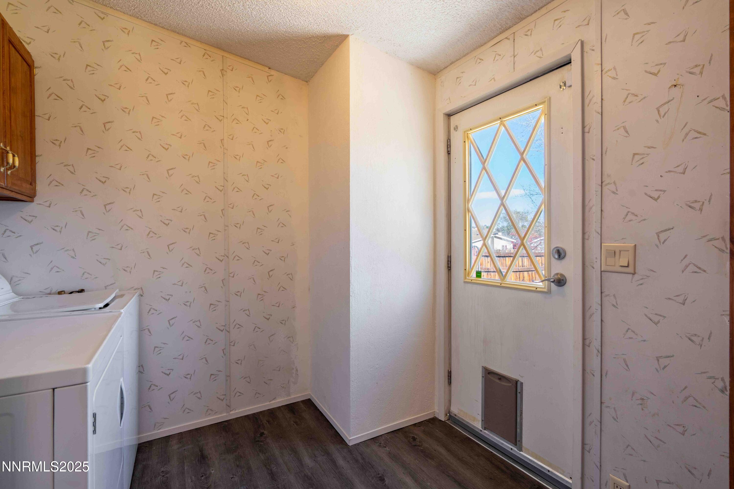 5194 Northern Lights Drive Reno, NV 89506 - Photo 12 of 37 Interior_14
