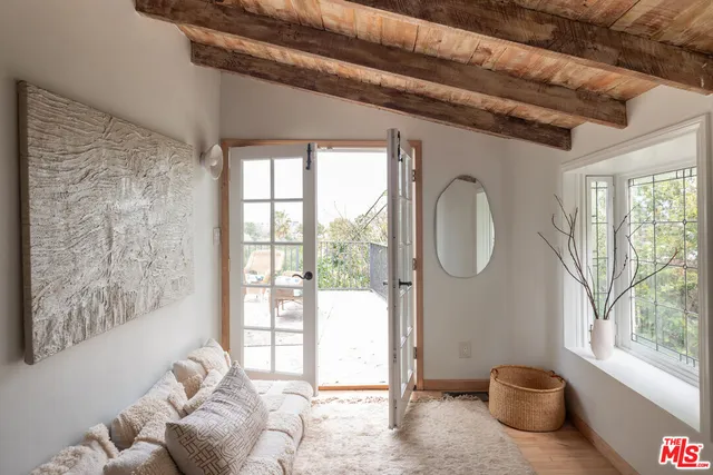 $7,800 | 11539 Sunshine Terrace, Studio City, CA 91604