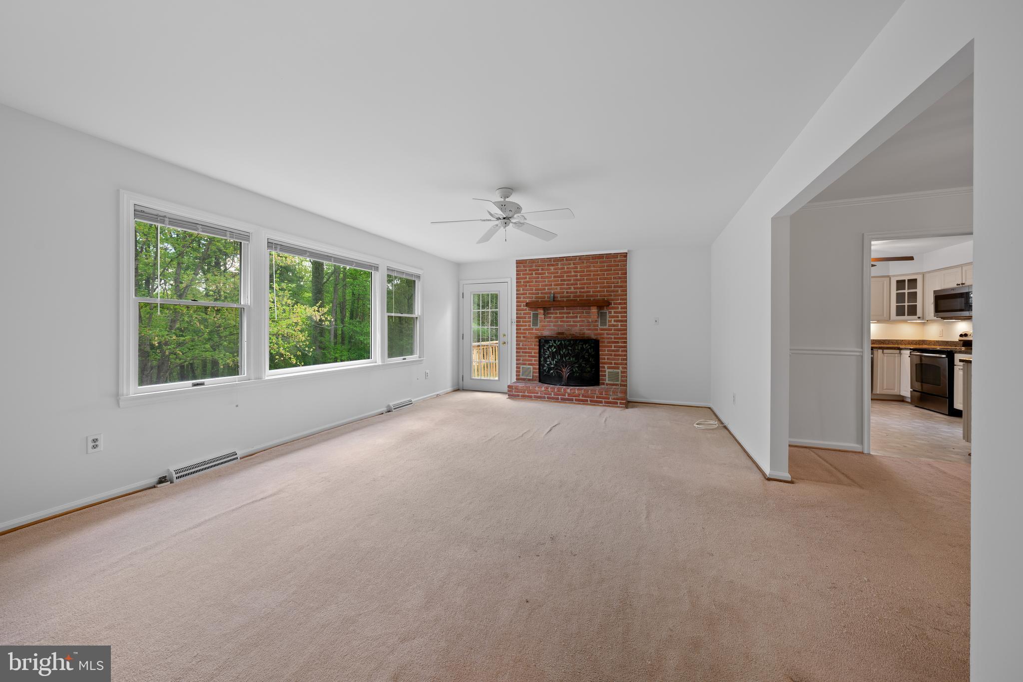 5681 Hardesty Road Sunderland, MD 20689 - Photo 19 of 49 Family Room with Gas Fireplace