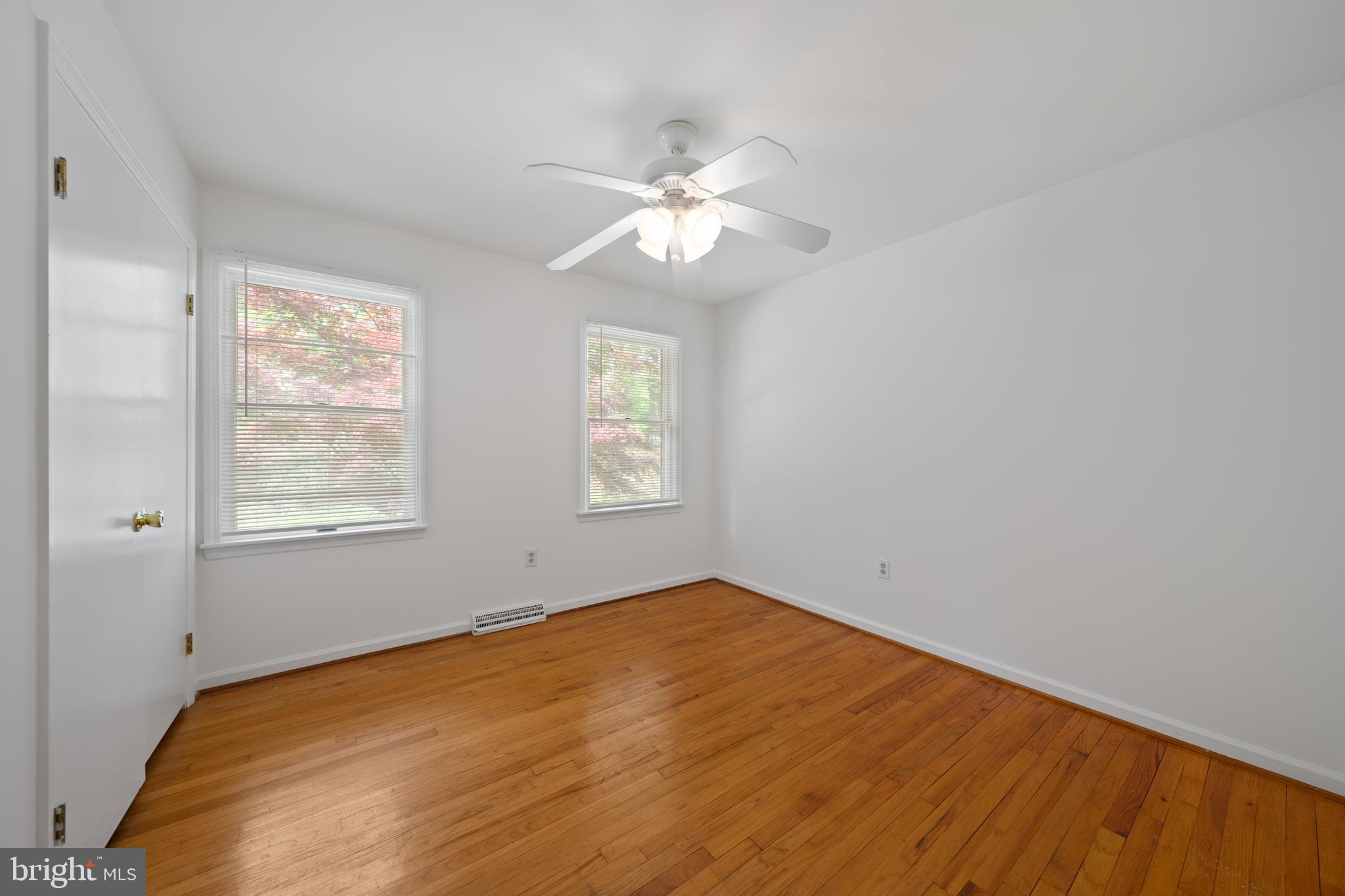 5681 Hardesty Road Sunderland, MD 20689 - Photo 28 of 49 Bedroom 3