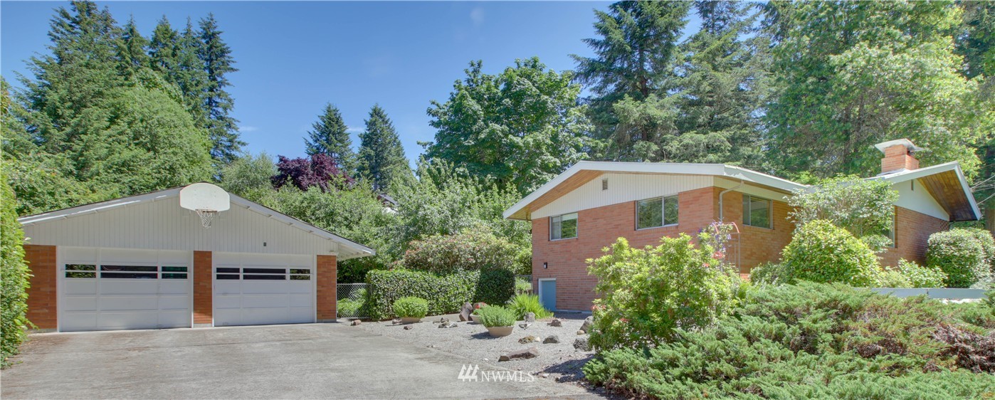 14632 181st Avenue Southeast Renton, WA 98059 - Photo 1 of 25 Gallery Image 1