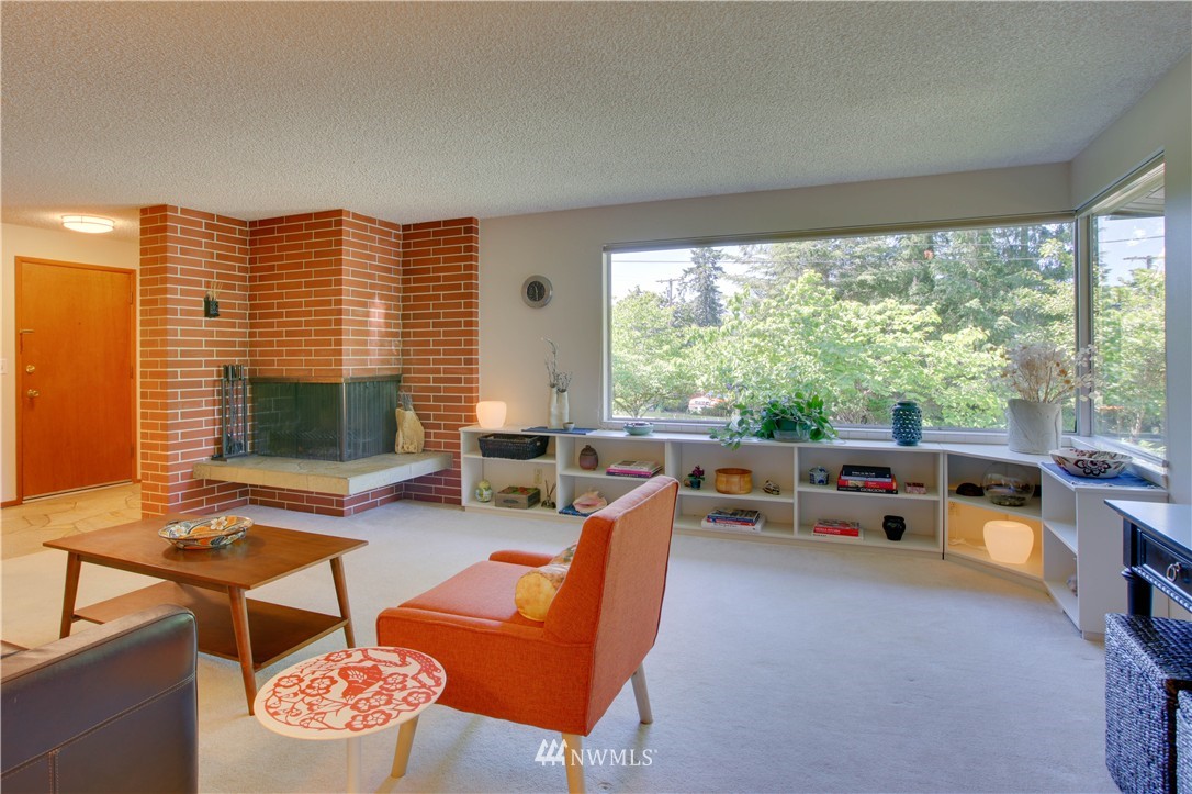 14632 181st Avenue Southeast Renton, WA 98059 - Photo 4 of 25 Gallery Image 4
