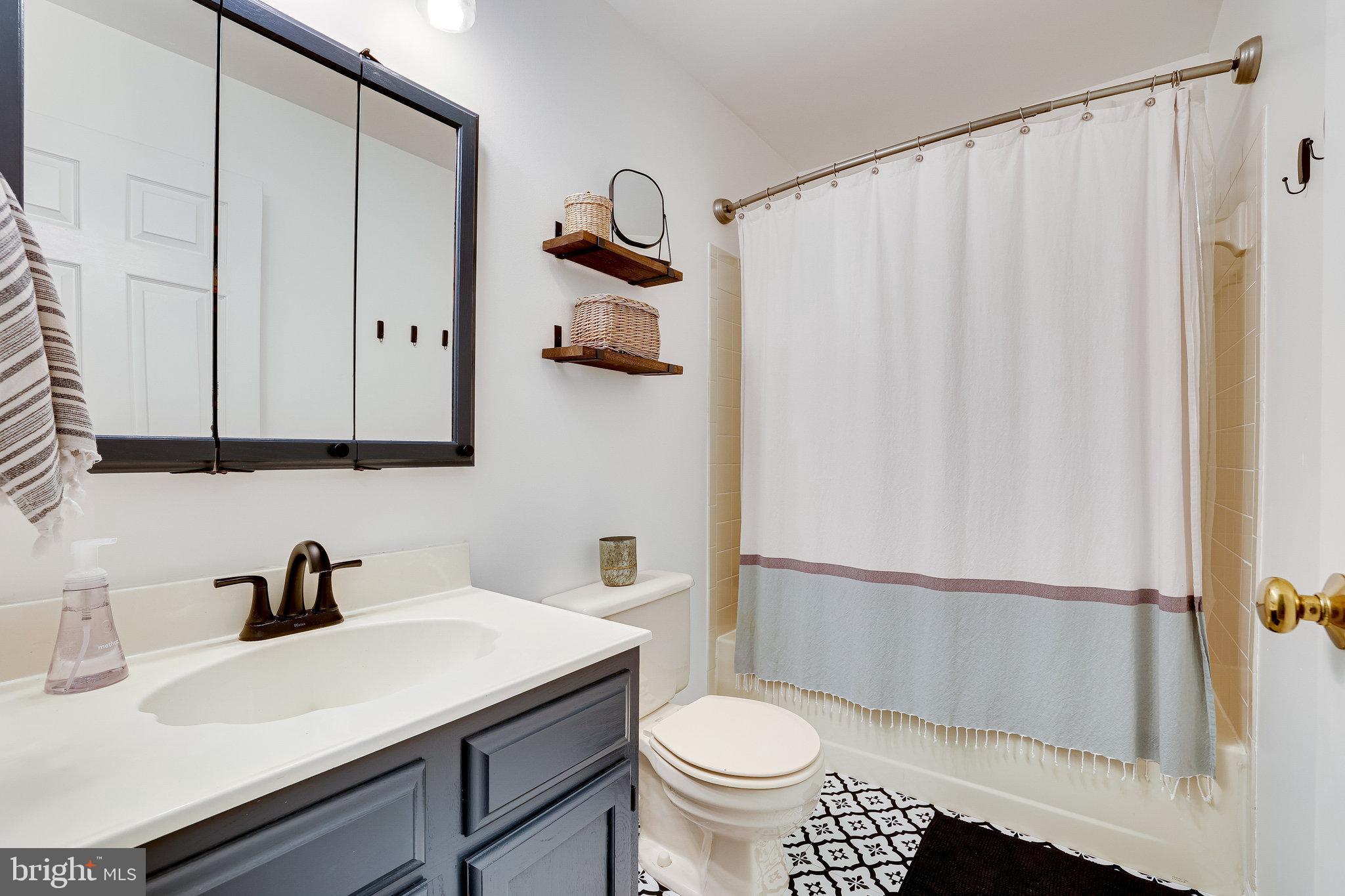 1935 East Beech Road Sterling, VA 20164 - Photo 29 of 41 Gallery Image 29