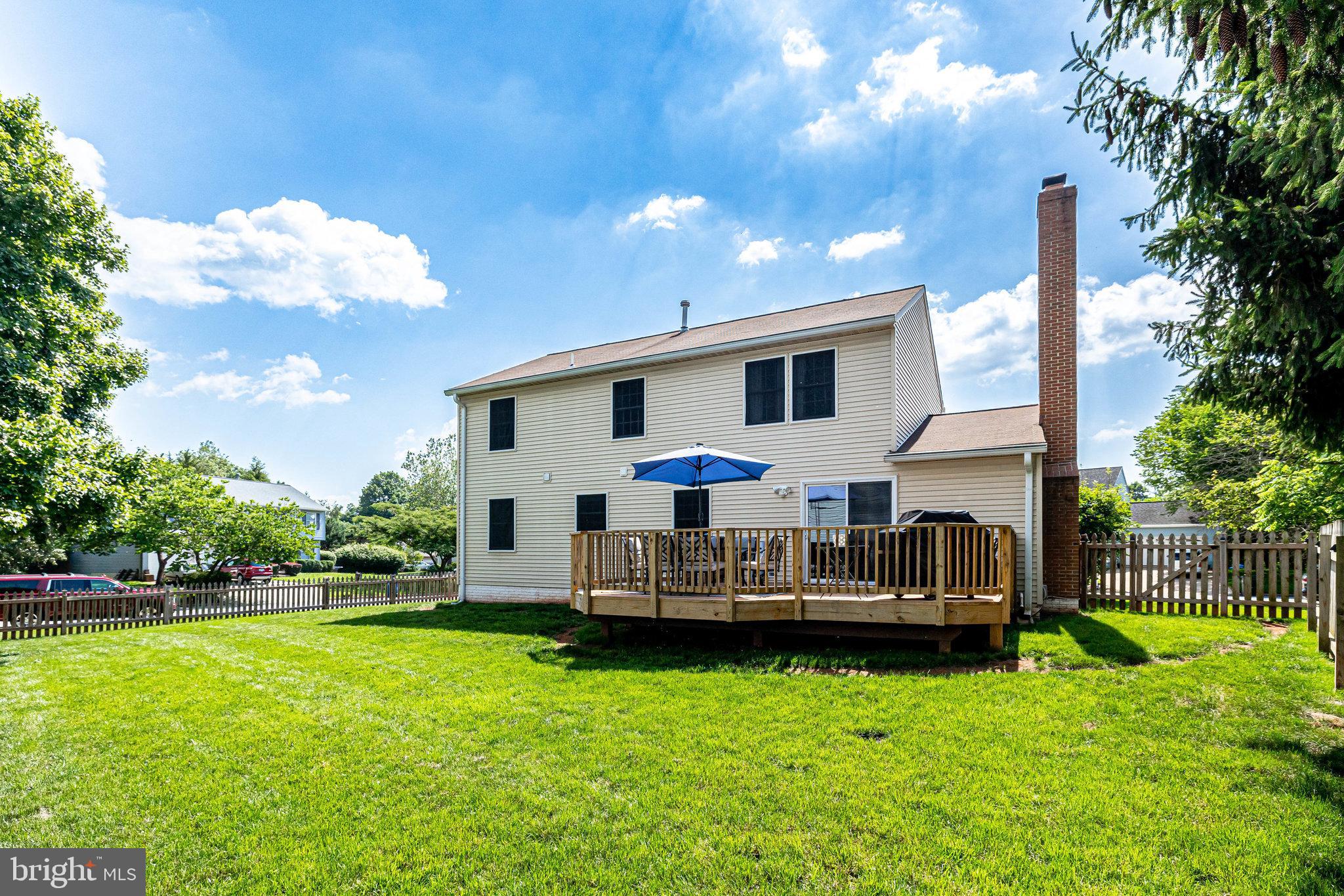 1935 East Beech Road Sterling, VA 20164 - Photo 38 of 41 Gallery Image 38