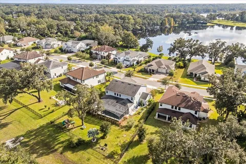 $950,000 | 639 Primrose Willow Way, Apopka, FL 32712