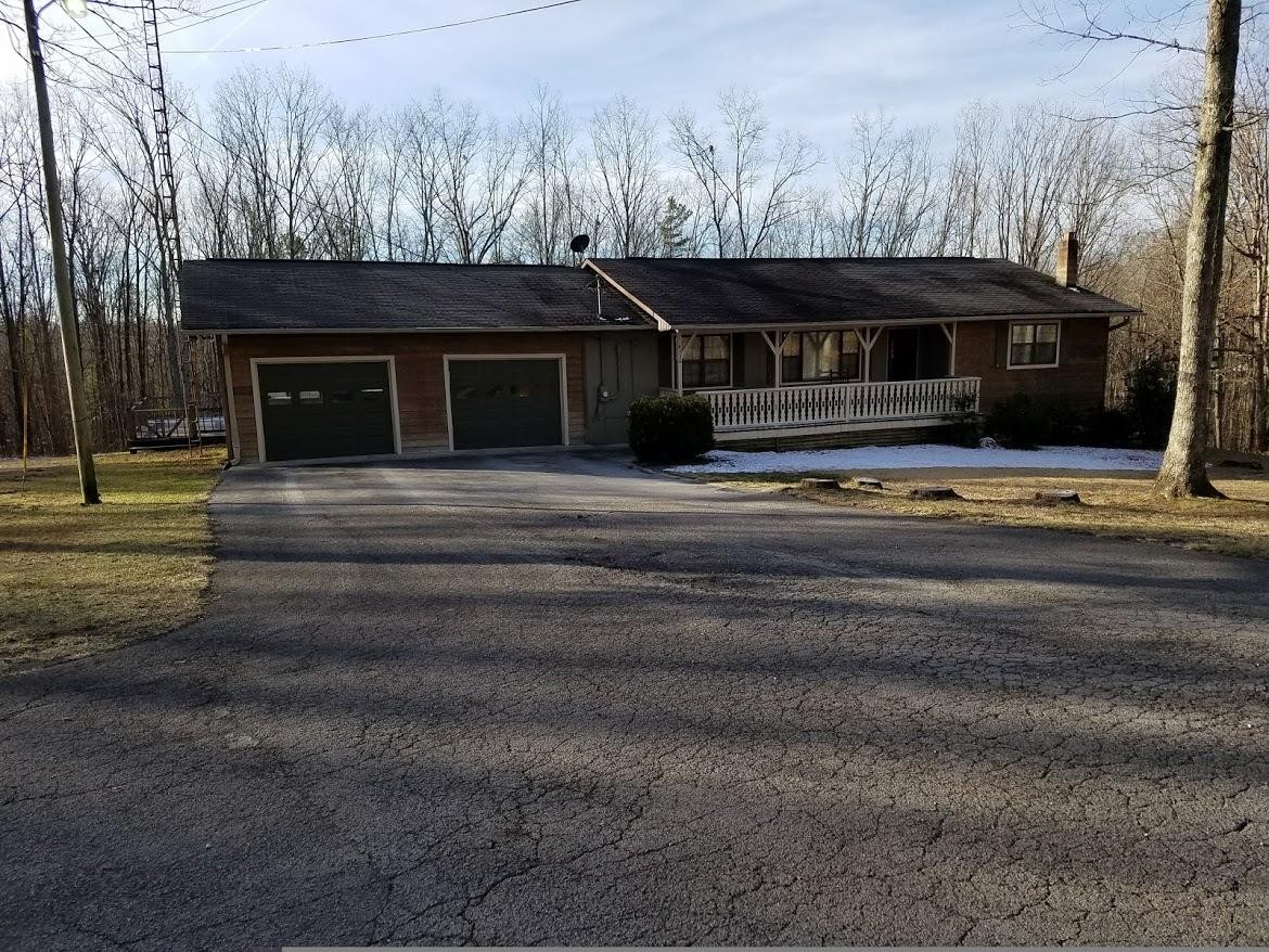 4336 Round Mountain Road Jamestown, TN 38556 - Photo 2 of 37 Gallery Image 2