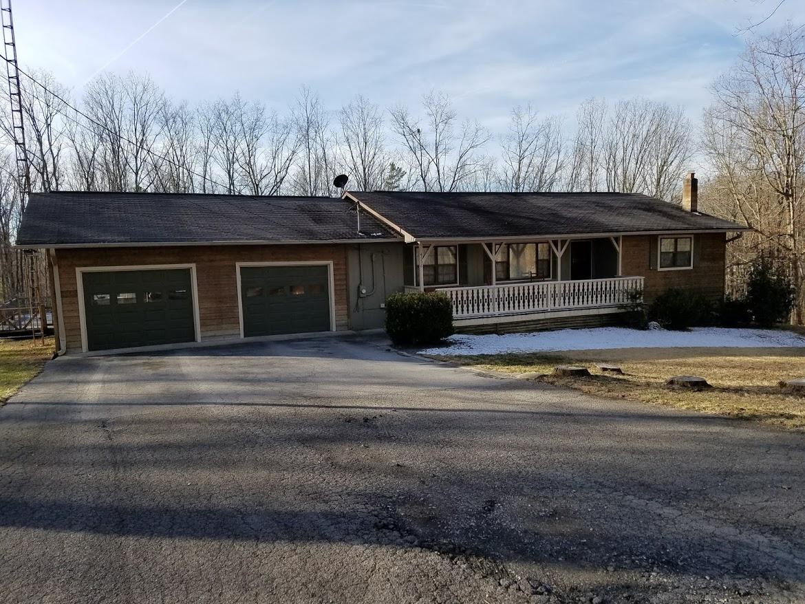 4336 Round Mountain Road Jamestown, TN 38556 - Photo 3 of 37 Gallery Image 3