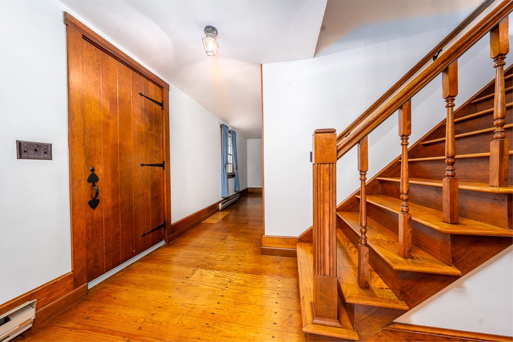 394 Quaker Meetinghouse Road Sandwich, MA 02537 - Photo 4 of 42