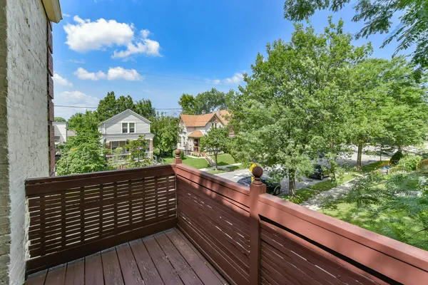 $290,000 | 2150 North Palmer Street, Unit 2, Milwaukee, WI 53212