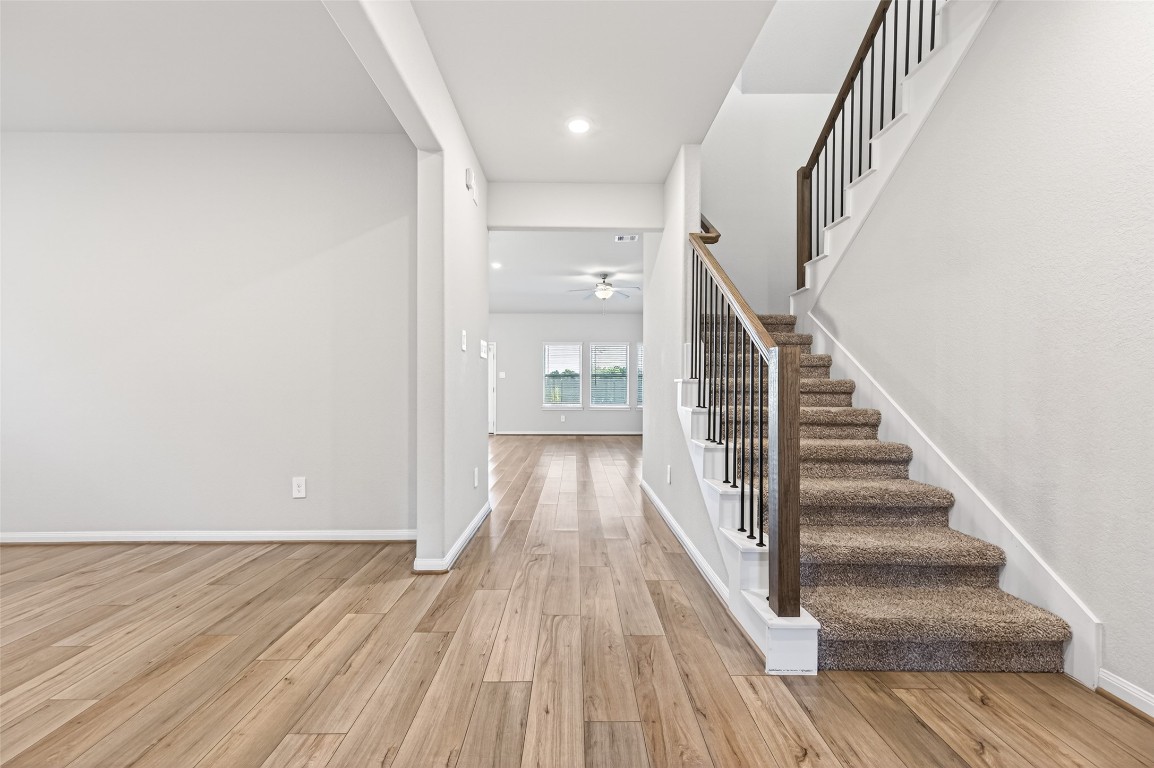 1322 Eagle Pass Drive Rosharon, TX 77583 - Photo 7 of 32