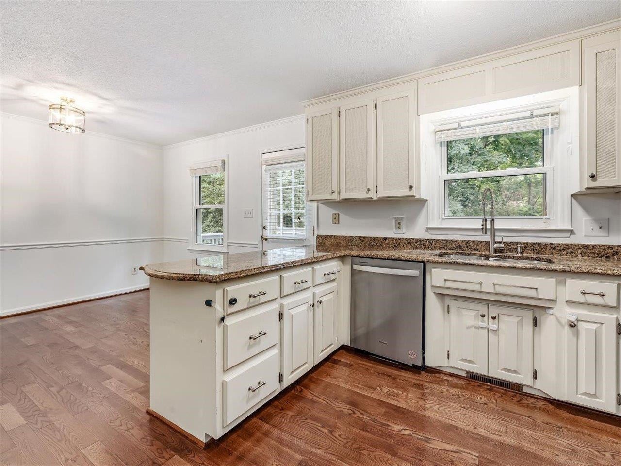 121 Rosehaven Drive Raleigh, NC 27609 - Photo 15 of 35 Photo 15