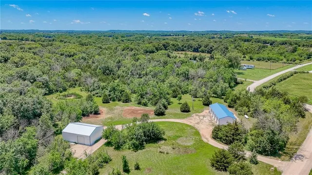 $239,900 | 264 Northwest 1441st Road, Holden, MO 64040
