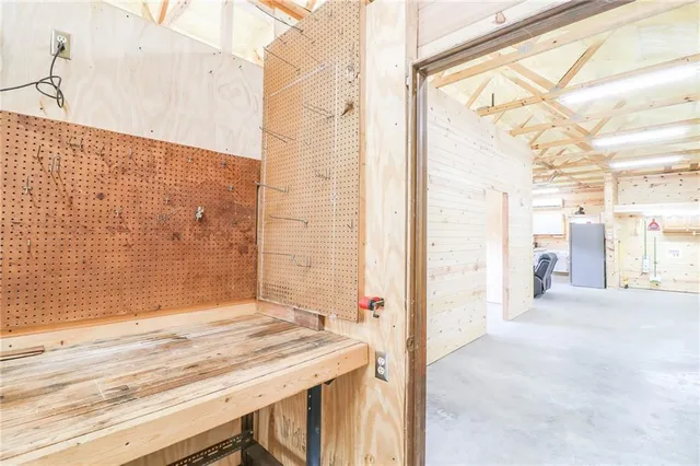 $239,900 | 264 Northwest 1441st Road, Holden, MO 64040