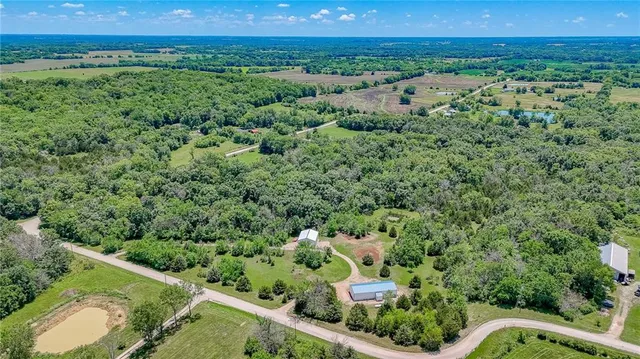 $239,900 | 264 Northwest 1441st Road, Holden, MO 64040