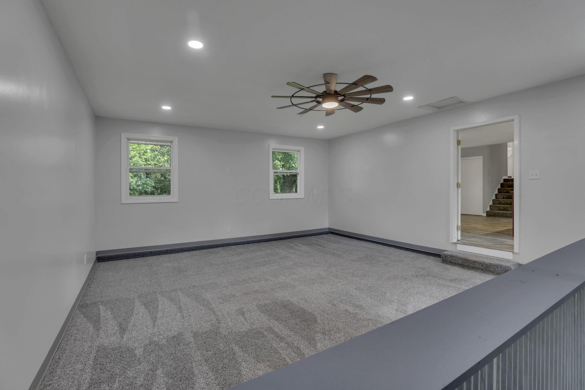 9240 Sycamore Road Mount Vernon, OH 43050 - Photo 26 of 49 39-web-or-mls-011A3969 - Copy