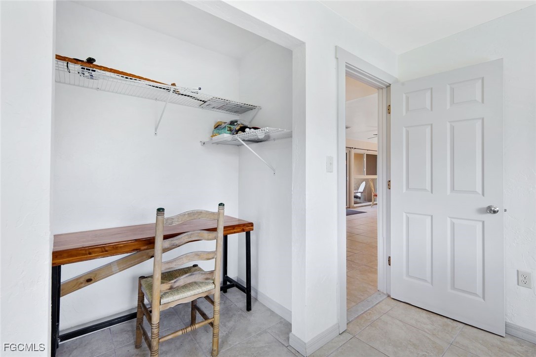 4619 Rue Bayou Sanibel, FL 33957 - Photo 25 of 40