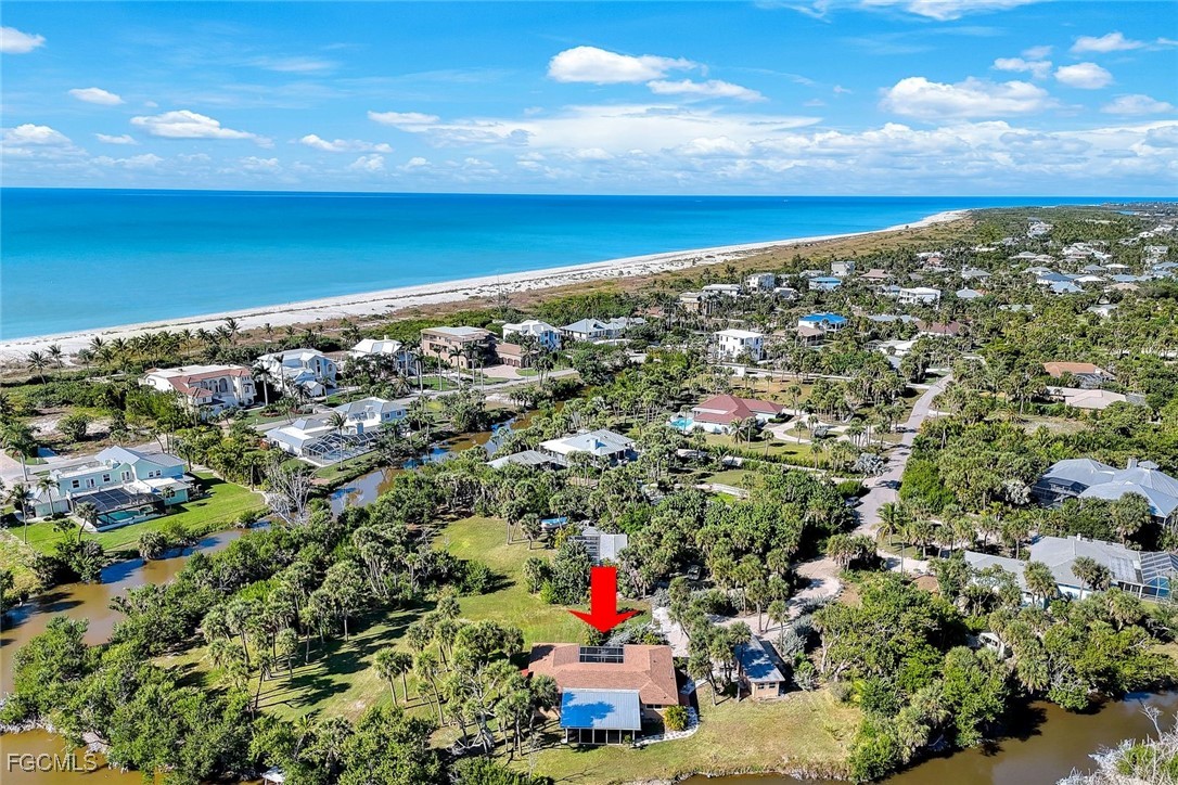 4619 Rue Bayou Sanibel, FL 33957 - Photo 3 of 40