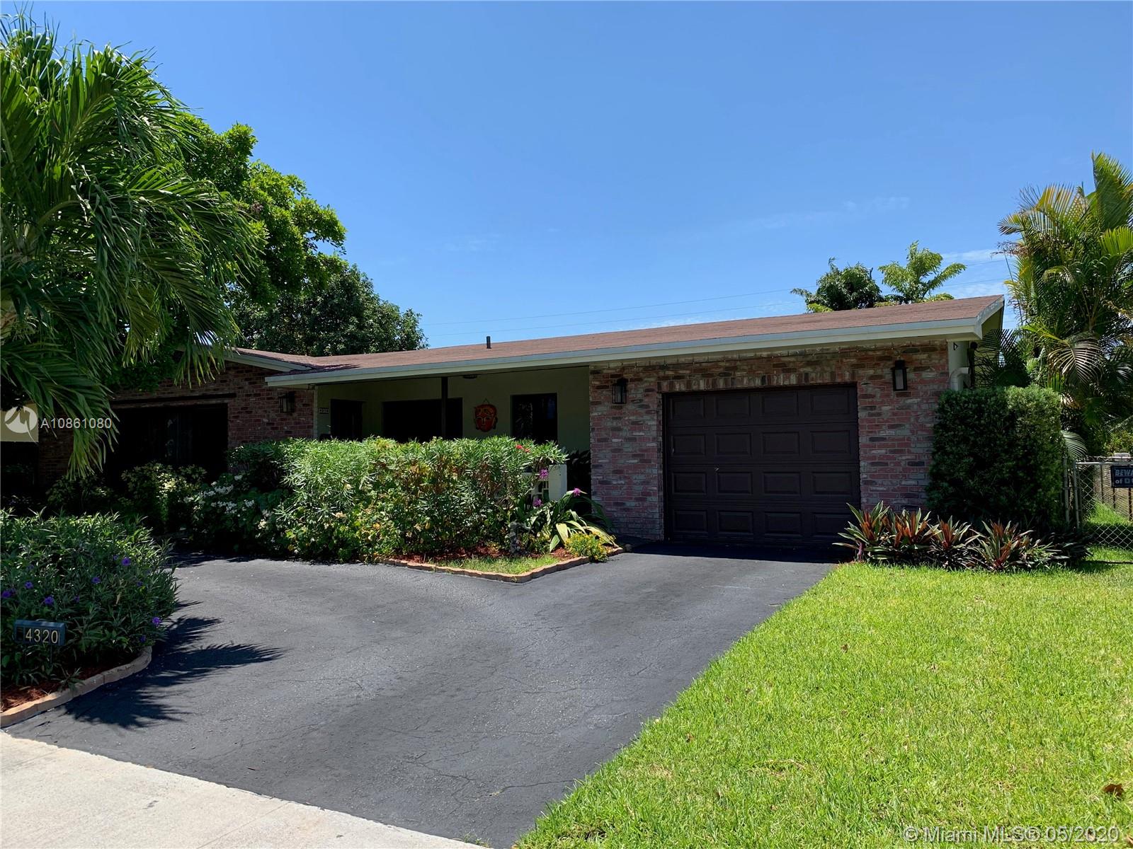 4320 Johnson Street Hollywood, FL 33021 - Photo 2 of 19