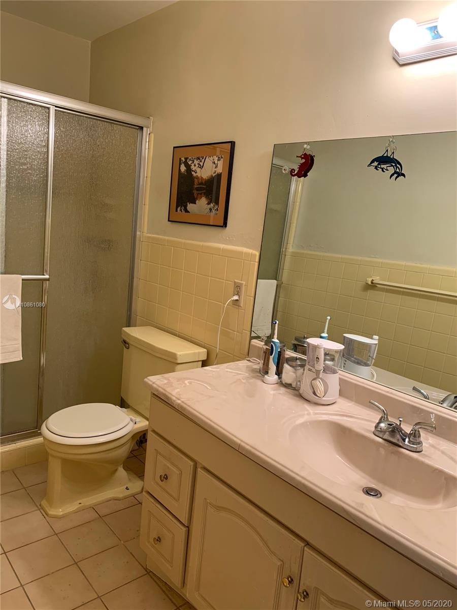 4320 Johnson Street Hollywood, FL 33021 - Photo 14 of 19