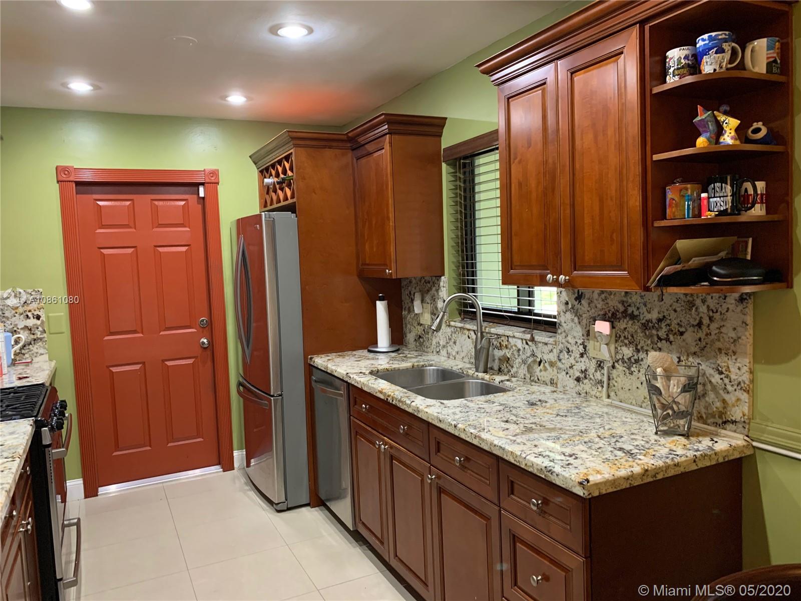 4320 Johnson Street Hollywood, FL 33021 - Photo 6 of 19