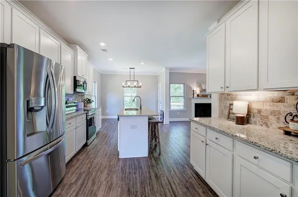 $400,000 | 17 Kola Lane Northeast, Rydal, GA 30171