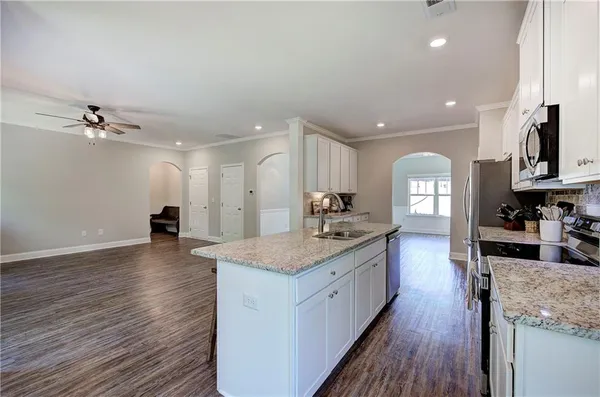 $400,000 | 17 Kola Lane Northeast, Rydal, GA 30171