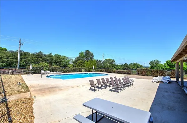 $400,000 | 17 Kola Lane Northeast, Rydal, GA 30171