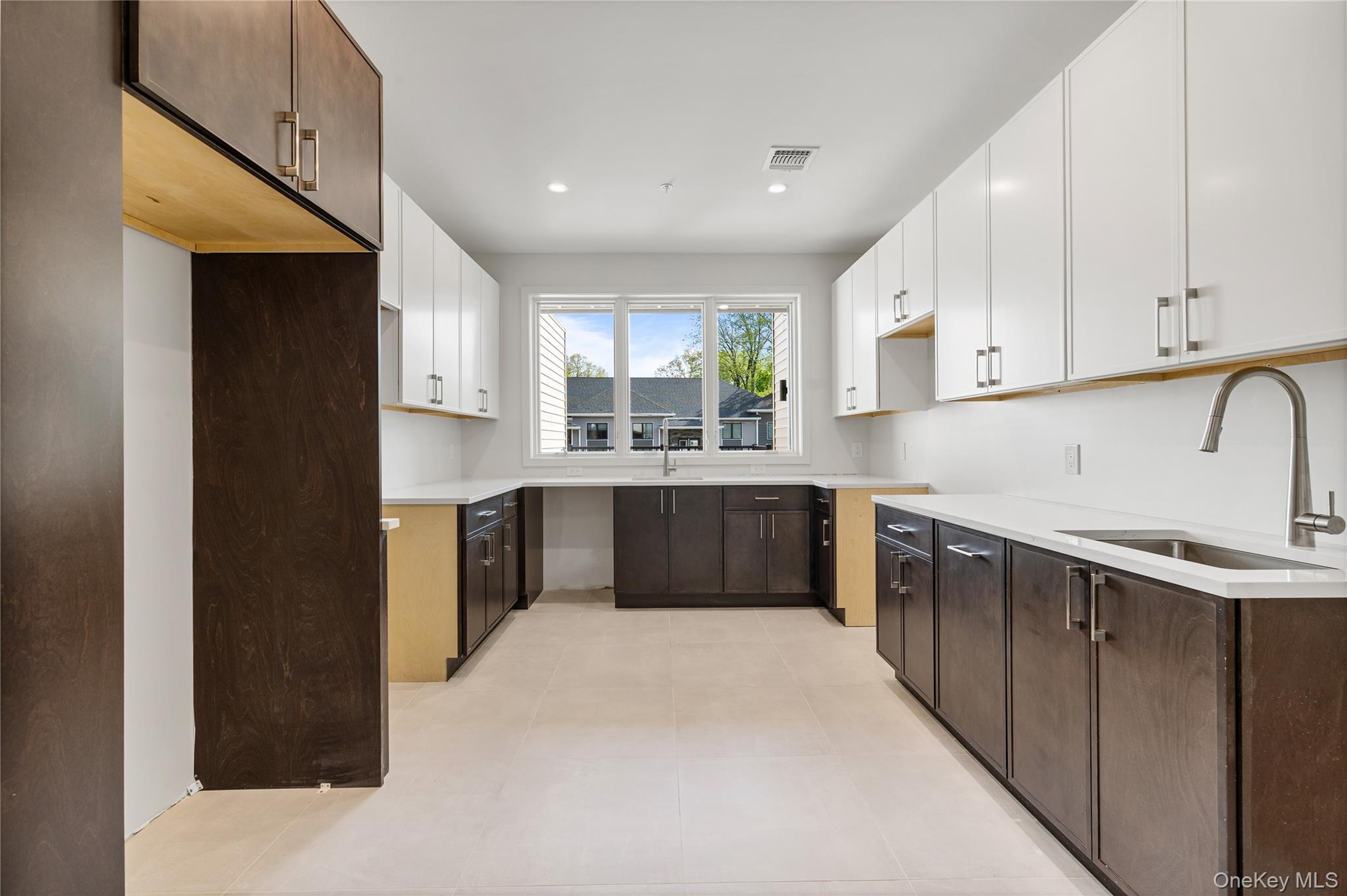 3 East Funston Avenue, Unit 221 Spring Valley, NY 10977 - Photo 5 of 14