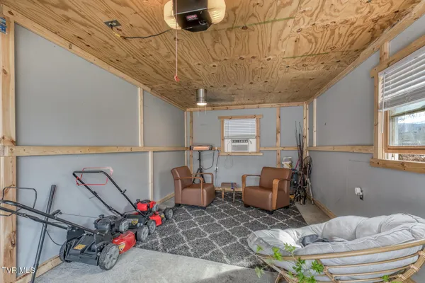 $449,000 | 1036 Highway 91, Elizabethton, TN 37643