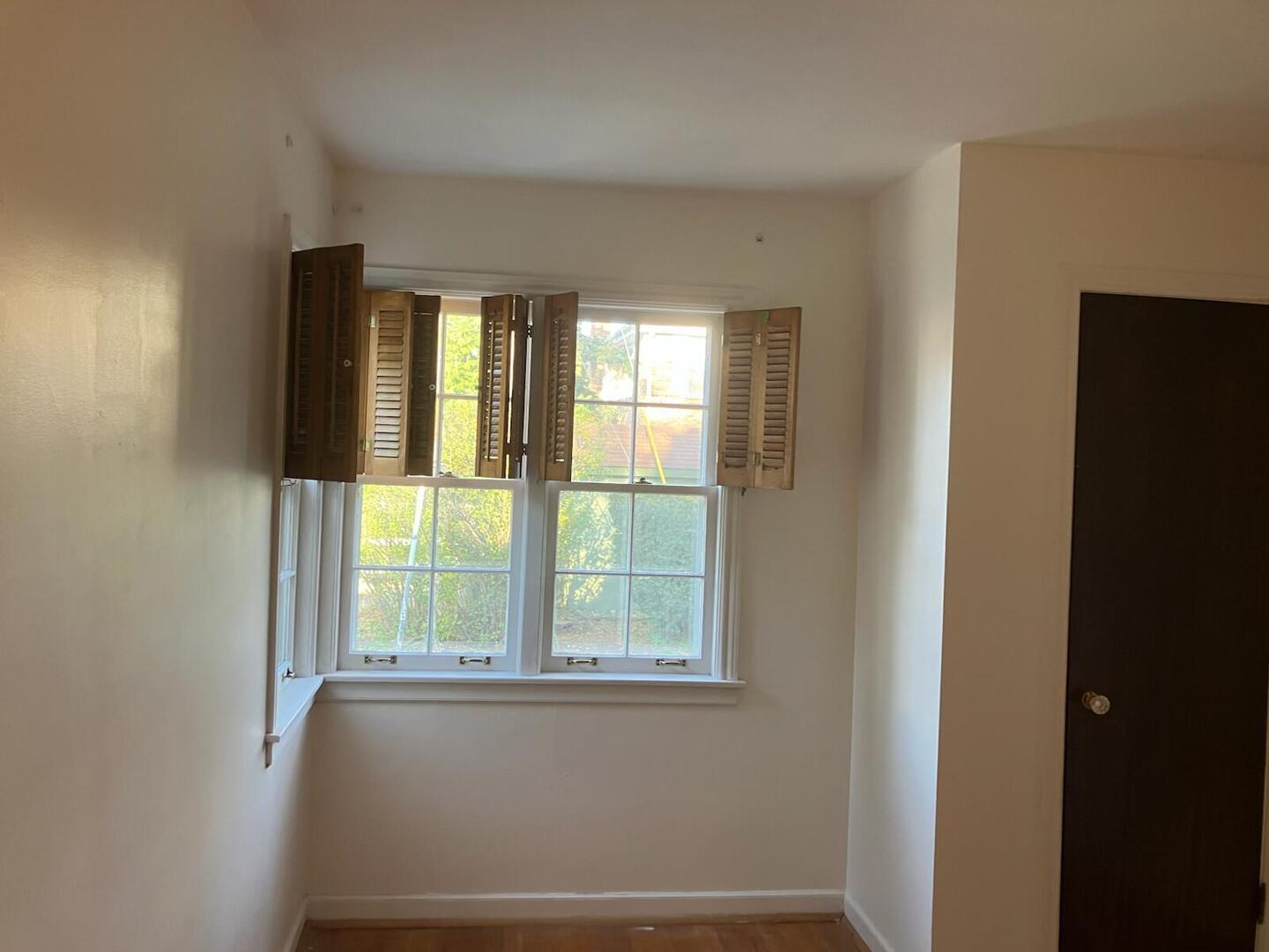8142 West Oak Lane Niles, IL 60714 - Photo 7 of 19 Gallery Image 7