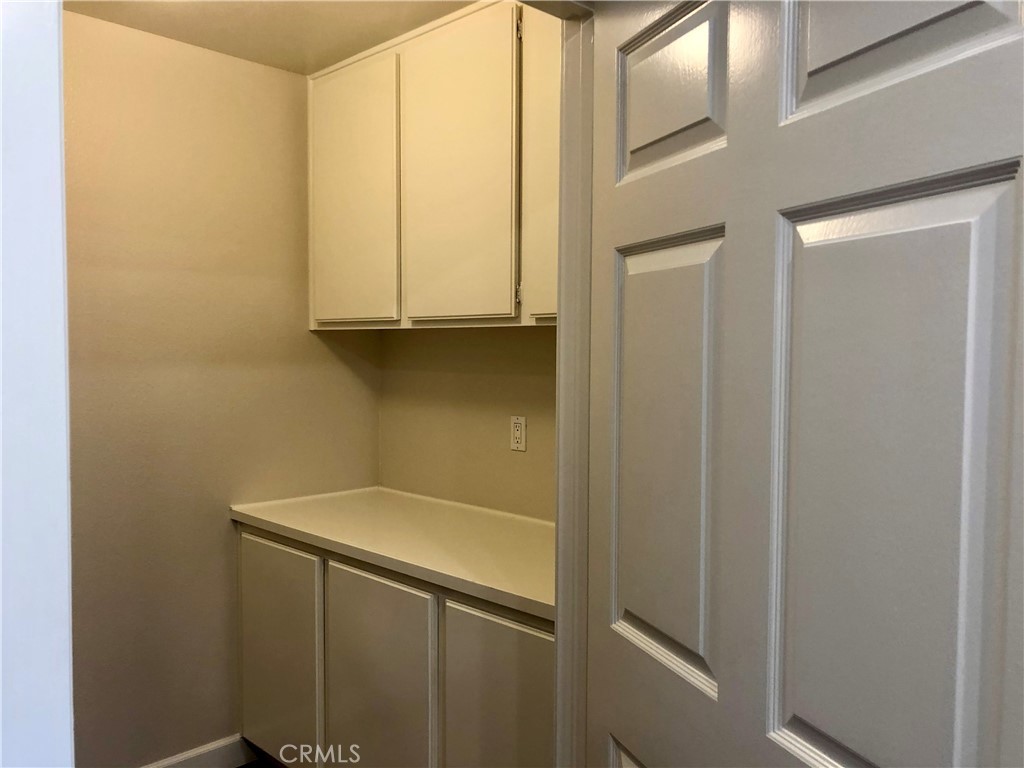 16 Prescott Irvine, CA 92620 - Photo 23 of 23 a bathroom with a sink