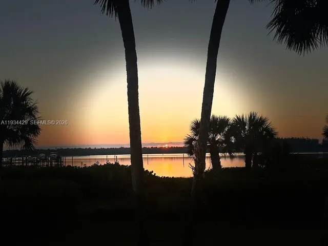a view of lake from yard