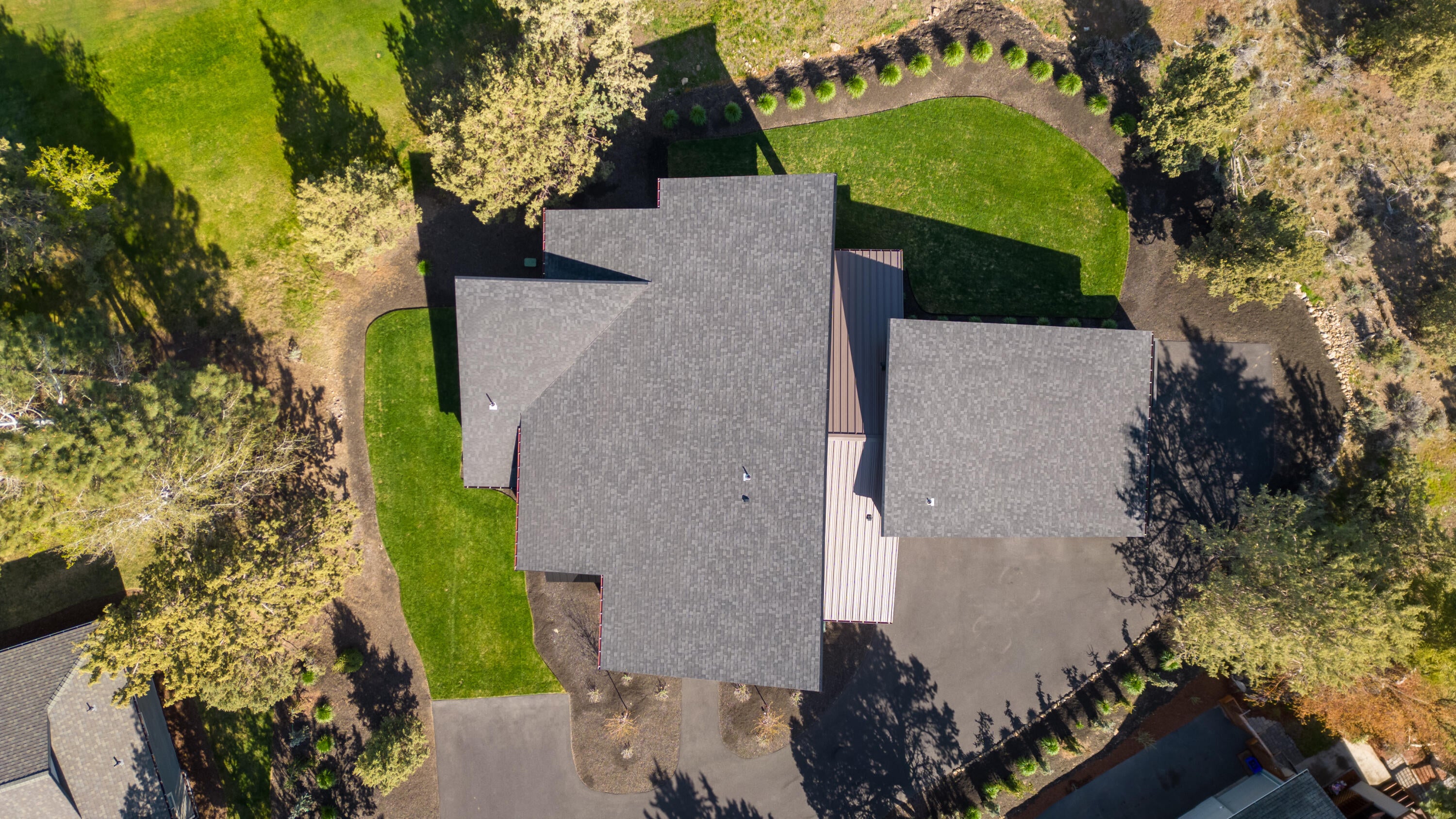 1963 Condor Court Redmond, OR 97756 - Photo 50 of 78 Drone 3
