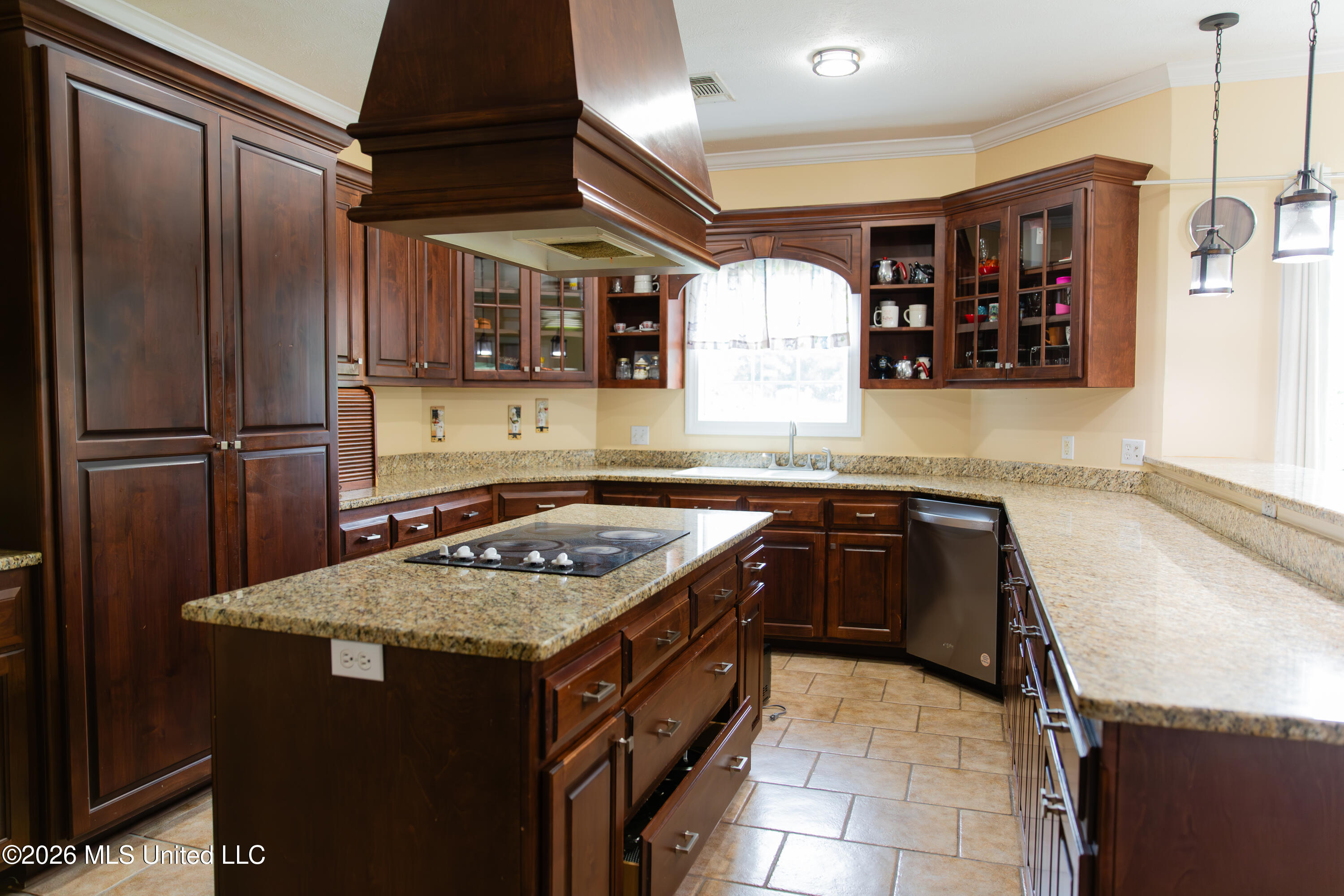 1103 Steele Road Starkville, MS 39759 - Photo 11 of 28 03 Kitchen A