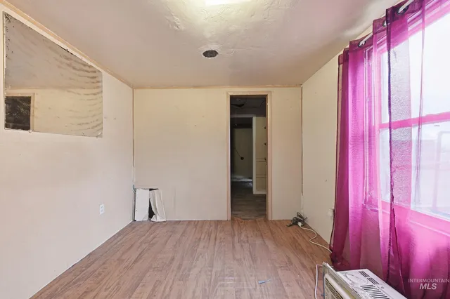 $240,000 | 106 North 5th Street, Parma, ID 83660